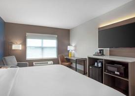 Comfort Inn & Suites Concord - Kannapolis 5