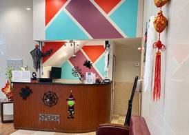 Dynasty Hotel and Suites New York LaGuardia Hotel 4