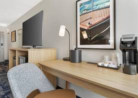 Best Western Plus Willmar 4
