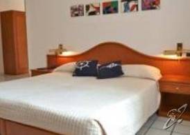 Hotel Yacht Club 2