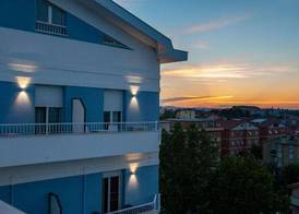 Hotel Mondial 4