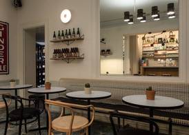 Vintage Hotel Brussels 2