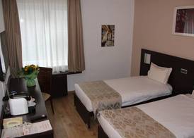 Threeland Hotel 4