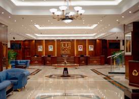 Luxe Grand Hotel 2