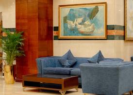 Luxe Grand Hotel 4