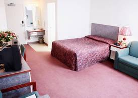 Country Club Inn 3