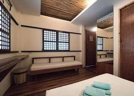 Kota Beach Resort 4