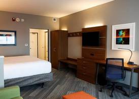 Holiday Inn Express & Suites LOUISVILLE DOWNTOWN by IHG 3