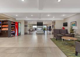 Best Western PLUS Fort Saskatchewan Inn & Suites 4