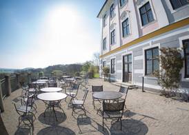 Hotel Schloss Leitheim 3
