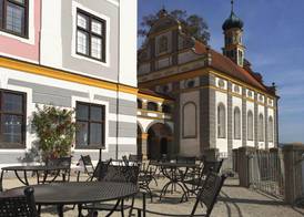 Hotel Schloss Leitheim 4