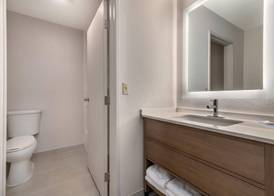 Comfort Inn & Suites Green Bay Stadium Area 5