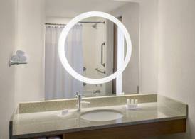 SpringHill Suites Long Island Brookhaven 4