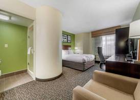 Sleep Inn & Suites Omaha Airport 4