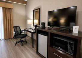 Best Western PLUS Monterrey Airport 4