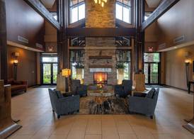 Sunrise Ridge Waterfront Resort 3