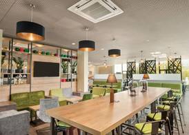Super 8 by Wyndham Munich City North 3