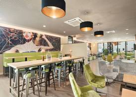 Super 8 by Wyndham Munich City North 5