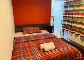 Golden Star Hotel 4