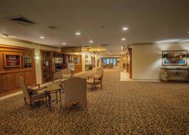 Piccadilly Inn Airport 2