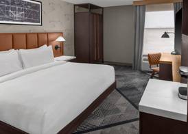 DoubleTree by Hilton Dayton Fairborn 5