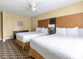 Marin Suites Hotel 5