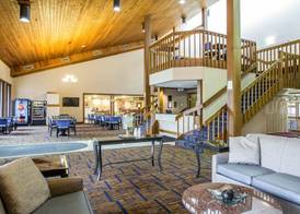 Clarion Inn 3