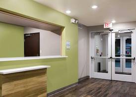 Woodspring Suites Houston IAH Airport 2