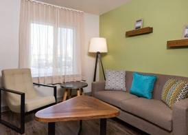 Woodspring Suites Houston IAH Airport 4