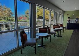 Spark by Hilton Bloomington 4