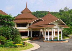 Hotel and Beach Bungalow at Lanta Resort 4