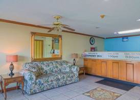 Economy Inn by OYO Ashburn I-75 5