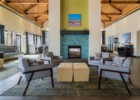 Comfort Inn & Suites Toledo North 4