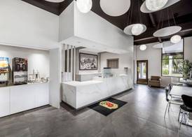 Super 8 by Wyndham Riviera Beach West Palm Beach 5