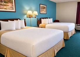 Days Inn by Wyndham Battlefield Rd/Hwy 65 5