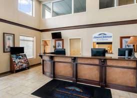 Howard Johnson by Wyndham Toms River 2