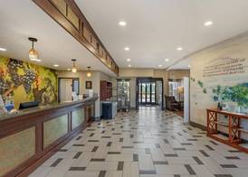 Best Western Plus Grapevine Inn 2