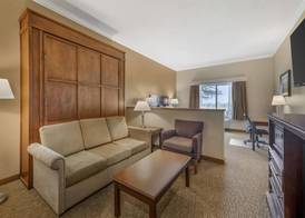 Best Western Plus Grapevine Inn 4