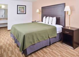Americas Best Value Inn Clute Lake Jackson 5