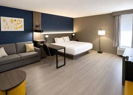 Comfort Inn & Suites Johnson City - Binghamton 5