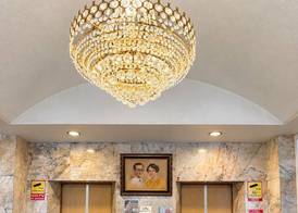 Thai Hotel 2