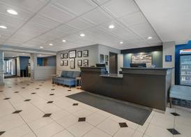 Best Western PLUS Franklin Square Inn 3