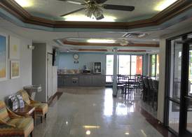 Days Inn by Wyndham Franklin 5