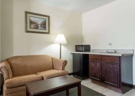 Howard Johnson by Wyndham Houma 2