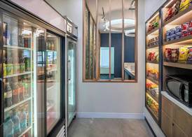 Courtyard by Marriott Toronto Airport 5