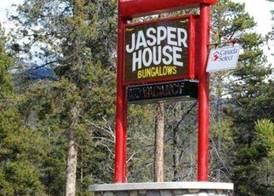 Jasper House Bungalows 4