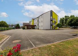 B&B HOTEL CHARTRES Le Coudray 5