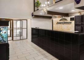 Howard Johnson by Wyndham Appleton 4
