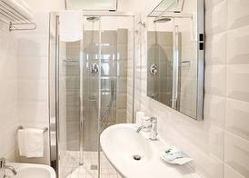 Hotel Mirabel 5
