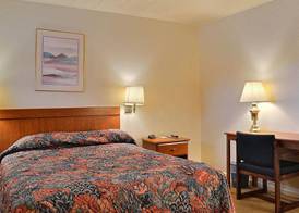 Skyline Motor Inn 2